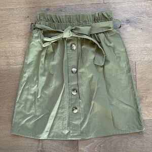 SHEIN Olive Green Skirt Size 9 NWOT Elastic Waist Removable Belt Faux Buttons
